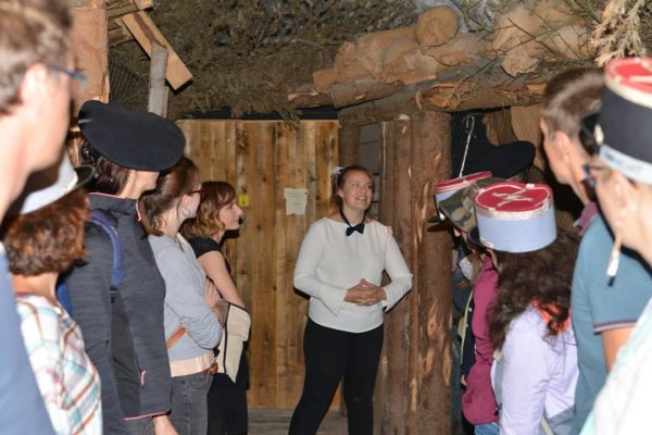 mystère au musée photo du groupe 2 dans la tranchée